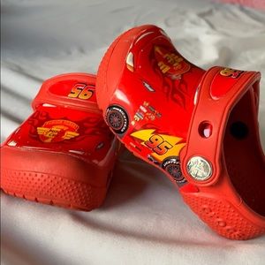 Disney special!! Cars themed crocs SIZE 6 c